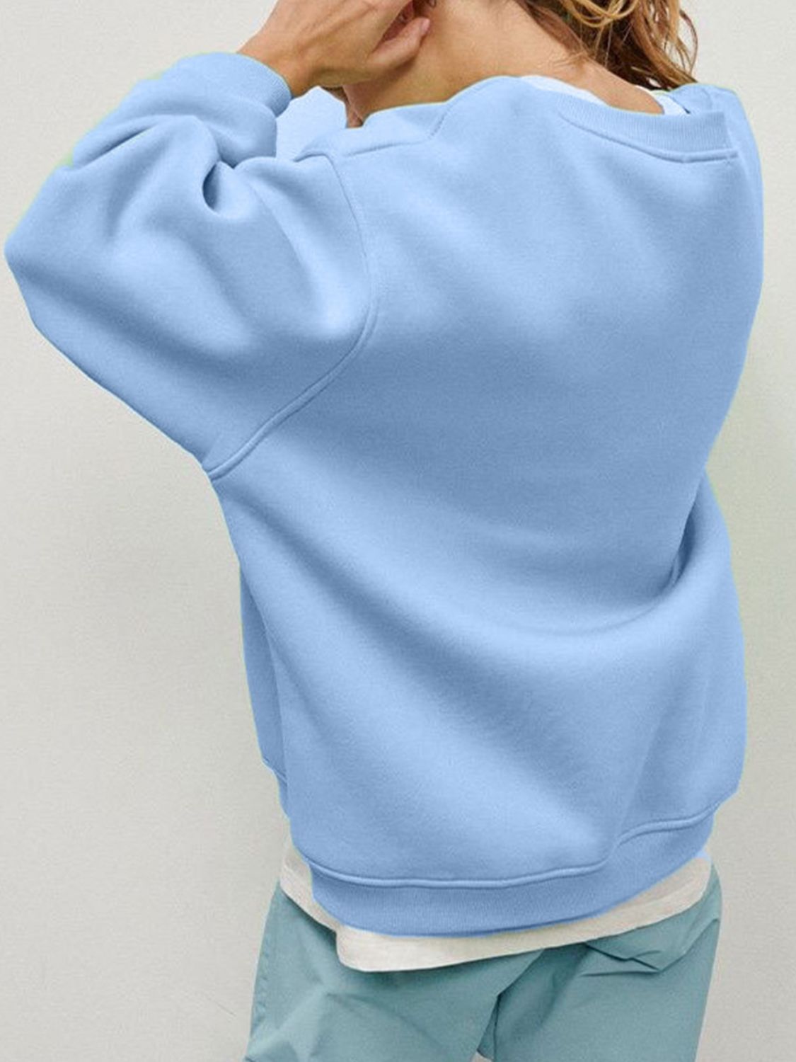 Round Neck Dropped Shoulder Long Sleeve Sweatshirt